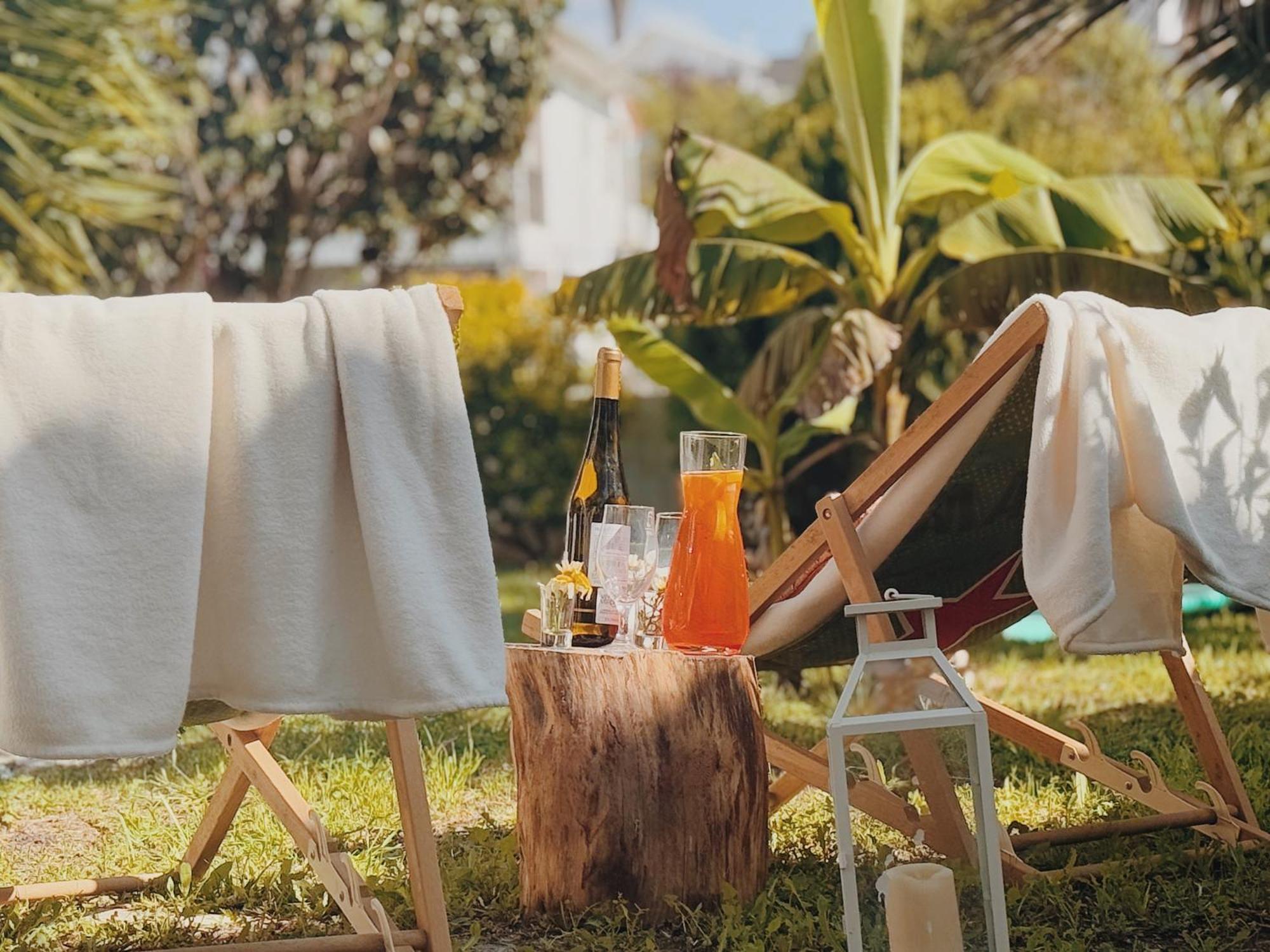 Coastal Garden Paradise Retreat- 6 Min From The Beach Charneca  Esterno foto